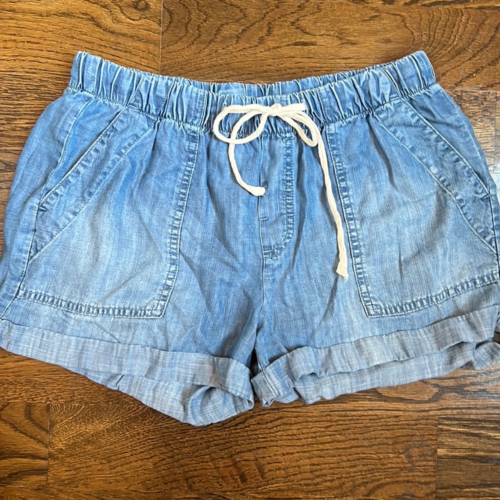 Bella Dahl Jean Short Size Medium